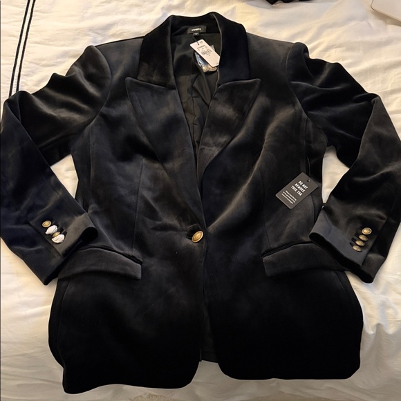 Express Black Velvet Single-Button Blazer - Picture 10 of 11